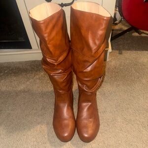 Chic Brown Heeled Boots
